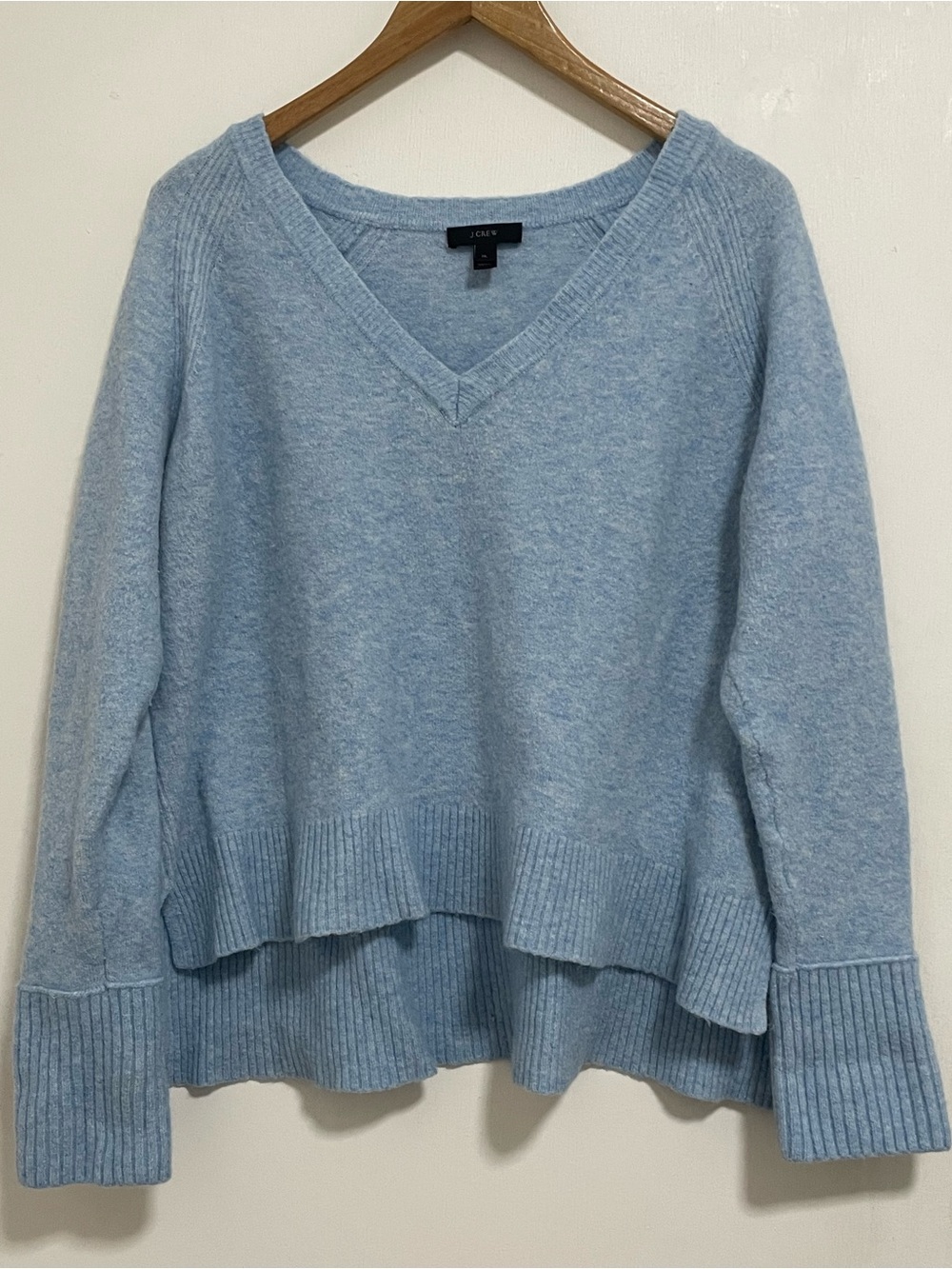 J.Crew Supersoft Merino Alpaca Wool V-Neck Sweater XL Powder Light Blue H3911